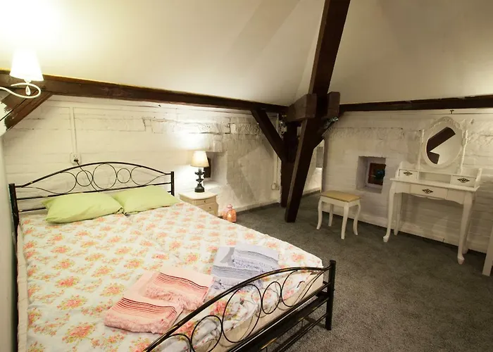 אכסניה Locomotive